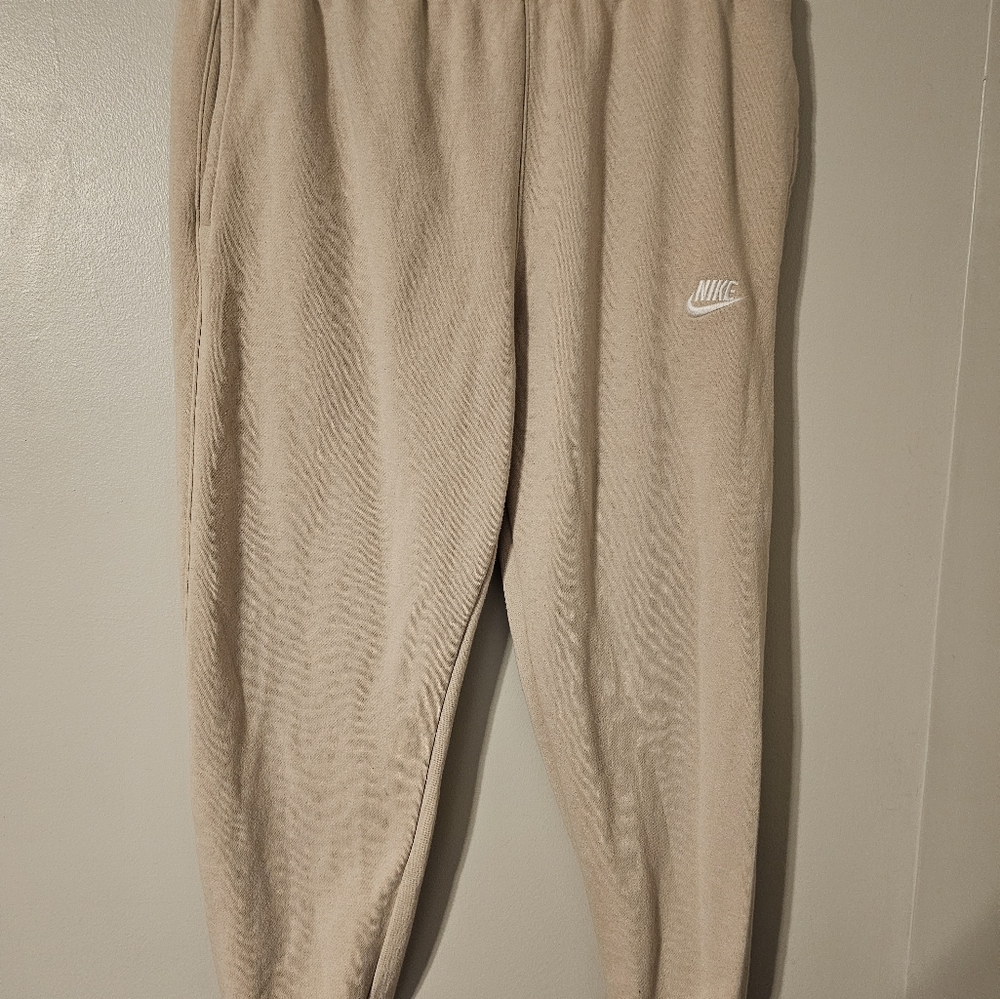 Great condition tan Nike Joggers size L